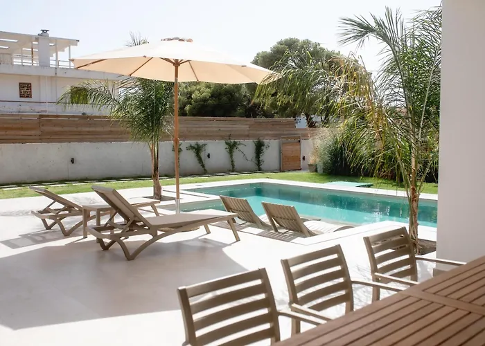 Villa Kala Loutraki - Private Pool & Sauna I Beach